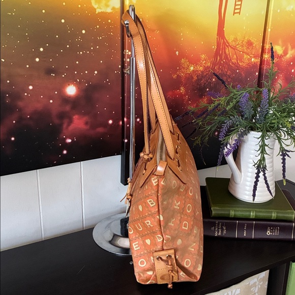 Vintage Dooney & Bourke Shoulderbag - Picture 4 of 11